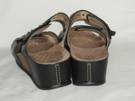Материал обуви : натуральная кожа

Длина стельки (см) : 24.5

Размер : 38
С. . фото 4