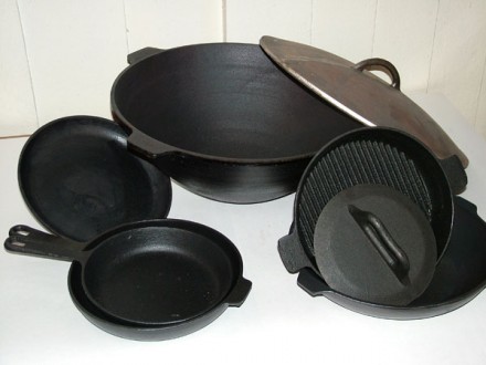 Чугунные казаны, жаровни, сковороды с грилем можно использовать для кулинарных э. . фото 4