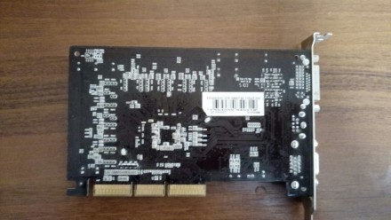 Видеокарта Radeon FX5200/64 DDR 128bit 8x TVOUT DVI
Без кулера. . фото 3