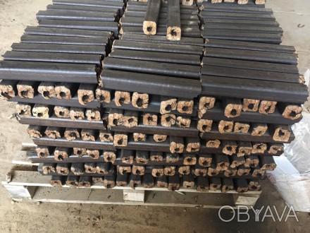Продам топливные древесно-тырсовые брикеты Пини Кей в большом количестве оптом и. . фото 1