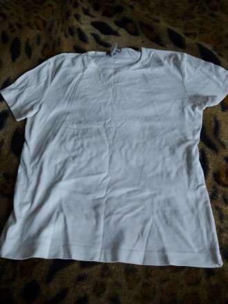Белая классическая футболка, прямая. 
ПОГ - 47 см. . фото 2
