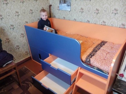 Сделаю детскую, подрастковую кровать
Материал ДСП и МДФ
Спальное место 700х160. . фото 6