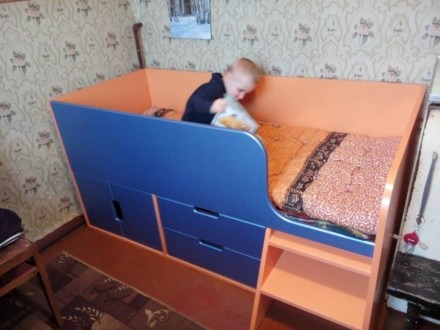 Сделаю детскую, подрастковую кровать
Материал ДСП и МДФ
Спальное место 700х160. . фото 2