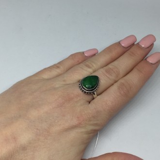 Элегантное кольцо с камнем изумруд в серебре. Размер 18,0
Индийское кольцо с при. . фото 5