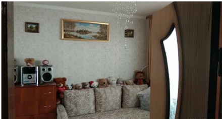 Продается трёхкомнатная квартира в центре Борисполя по ул.Шевченка дом 6.
Окна . Борисполь. фото 4