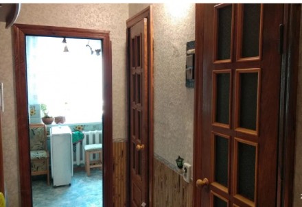 Продается трёхкомнатная квартира в центре Борисполя по ул.Шевченка дом 6.
Окна . Борисполь. фото 7