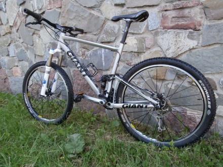 Горный велосипед с двумя амортизаторами GIant ANTHEM X 4.0 Maestro подвес .рама . . фото 11