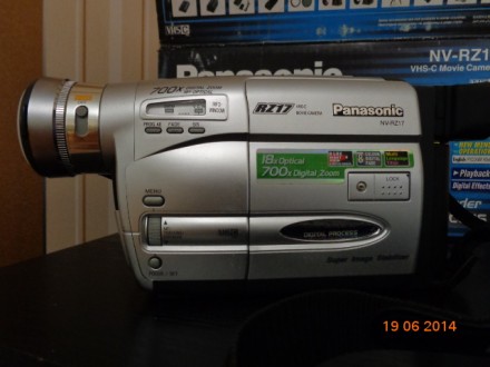 Продам видеокамеру "Panasonik NV-RZ 17" в отличном состоянии. (не цифровая).Наст. . фото 3
