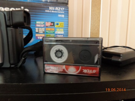 Продам видеокамеру "Panasonik NV-RZ 17" в отличном состоянии. (не цифровая).Наст. . фото 6