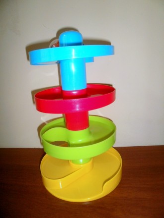 Розвиваюча іграшка "Гірка-спіраль", Помістіть кульку на верхню чашу і спостеріга. . фото 3