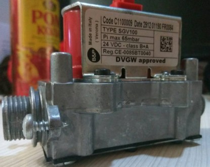 Продам газовый клапан sgv100 с1100009 Reg CE-0085BT0040.
В рабочем состоянии!
. . фото 2