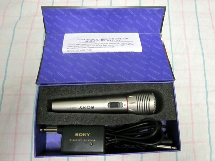 Продам радио микрофон SONY . Новый не бывший в использовании в заводской упаковк. . фото 2