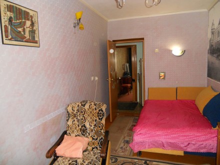 Продам 2-х комнатную квартиру . 
Квартира расположена в центре города, в пешей . Черноморск (Ильичевск). фото 8