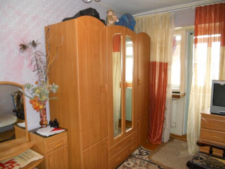 Продам 2-х комнатную квартиру . 
Квартира расположена в центре города, в пешей . Черноморск (Ильичевск). фото 11