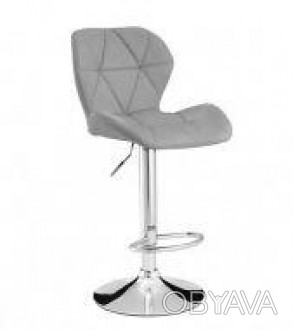 Высокий барный стул, хромированное металлическое основание с подножкой, поворачи. . фото 1