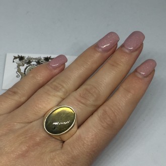 Предлагаем Вам купить красивое кольцо с огенным лабрадором в серебре.
18,4 разме. . фото 5