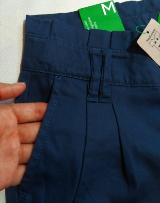 Стильные темно-синие брюки от итальянского бренда Benetton для девочки в размере. . фото 6