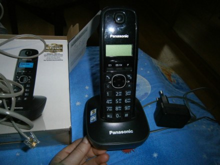 Цифровой безпроводной телефон Panasonic KX-TG1611UA новый. . фото 4