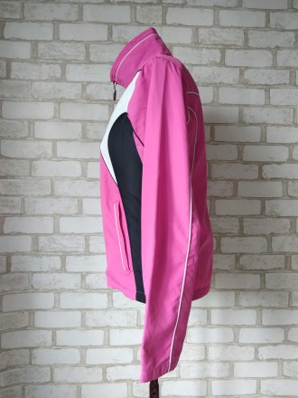 Спортивная кофта DDSE женская розовая
в идеальном состоянии
Размер 46(М)
Заме. . фото 9