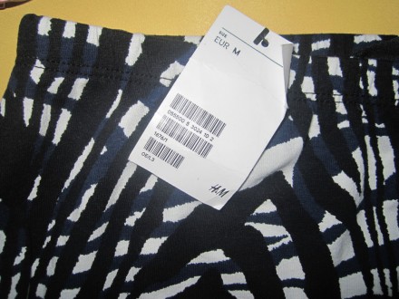 Новая стильная юбка H&M, р.М.
Состав - 95% коттон, 5% эластан.
ПОТ 36см
Длина. . фото 4