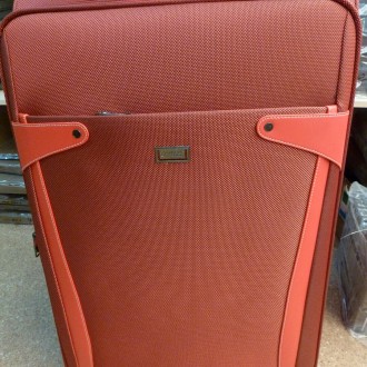 Комплект из трех чемоданов. Фирма изготовитель "Three Birds",Китай Изготовлен из. . фото 2