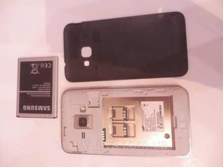 
Смартфон б/у Samsung Galaxy J1 2016 SM-J120H Black №4998 на запчасти
- в ремонт. . фото 9