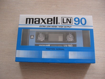 Кассета Maxell LN 90, запечатанная, в наличии 4 штуки.. . фото 2