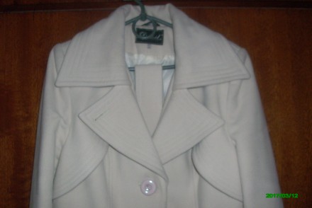 Продам кашемировое пальто белого цвета. Размер наш украинский 52. Пальто демисез. . фото 4