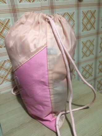 Продам оригинальный рюкзак reebok 
Состояние отличное
Одно отделения 
Цвет-ро. . фото 5