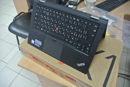 Ноутбук Lenovo ThinkPad X1 Yoga, 14" IPS (1920x1080) FHD сенсорный , матовый, In. . фото 4