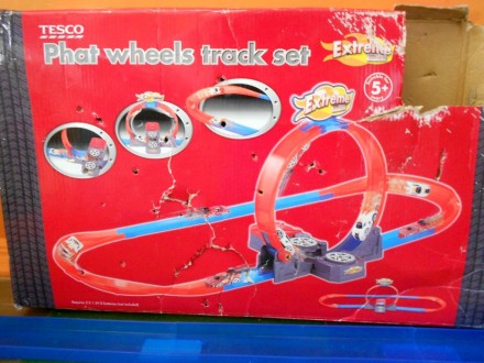 Игрушечный трек, трасса  для машинок Tesco Phat Wheels track set.
Размер коробк. . фото 5