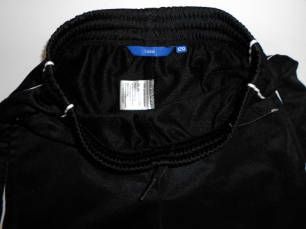 Спортивные  черные трикотажные шорты Lassi
Рост:  120    Материал:  100 %  poly. . фото 5