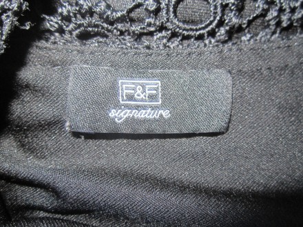 Красивое нарядное платье в узорах, F&F, р.38, Турция. Цвет - черный. Платье на п. . фото 3