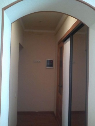 Уютная квартира расположена в центральном районе сделан евроремонт заменина элек. Жовтневый. фото 7