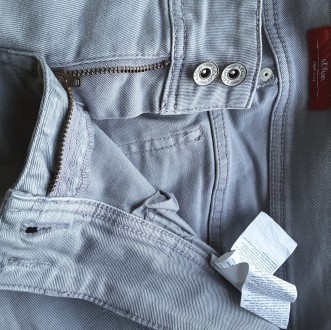Брюки- джинсы от немецкого бренда S.Oliver UK 14 светло- серого цвета разнообраз. . фото 5