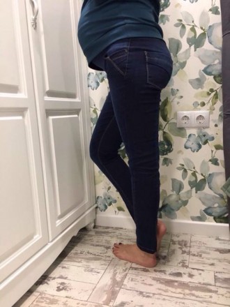 Продам джинсы для беременных, стирались 1 раз, покупала в мамином доме. Размер н. . фото 2