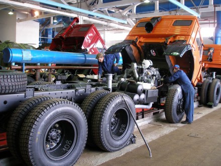 СТО предлагает услуги по ремонту и техническому обслуживанию грузовых автомобиле. . фото 4