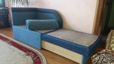 Продам детский диван-кубик Б/У для спальни. В разложенном виде длина-2м, ширина . . фото 5