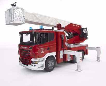 Продам многофункциональный пожарный грузовик Bruder, масштаб 1:16

В наличии, . . фото 4