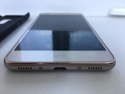 Смартфон Huawei GT3 DualSim в идеальном состоянии, телефону 1 месяц, еще 11 меся. . фото 5