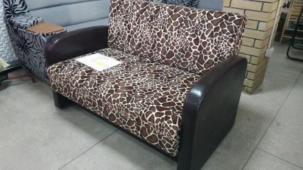 Продам диван-малютку Габариты:ширина-1270 глубина-950 Спальное: 120х190 В наличи. . фото 2