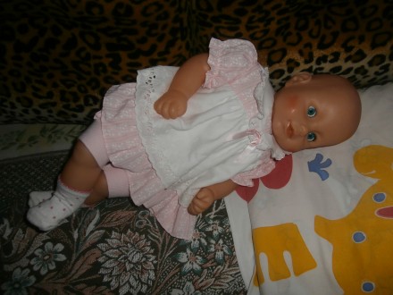 продаю куклу очень красивая -копия 6 месячного ребёнка.длина 64 см.внутри мягкая. . фото 6