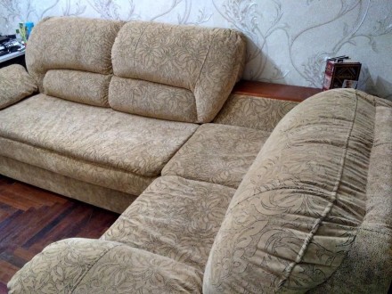 Продам диван, размеры 2.70х1,80 м, раскладывается Дополнительная информация толь. . фото 3