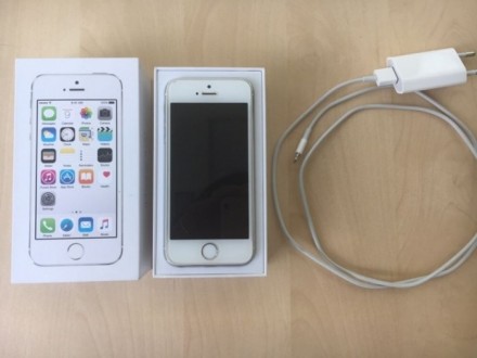 Покупала год назад оригинальный iPhone 5S, Silver, 12 Gb в магазине Estore за 10. . фото 2