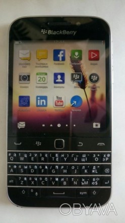 BlackBerry Classic Black Невероятно удобный для ведения деловой переписки, чатов. . фото 1