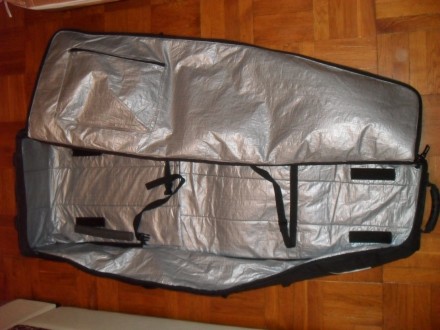 В отличном состоянии , прочная и вместительная сумка для перевозки снаряги  (  в. . фото 3