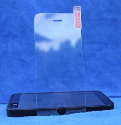 Защитные стекла для iPhone:
- толщина 0.3mm
- 2.5D по краям
- жесткость 9H 
. . фото 2
