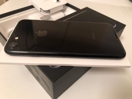Продаётся Iphone 7 128GB Jet Black в идеальном состоянии без царапин и поврежден. . фото 5