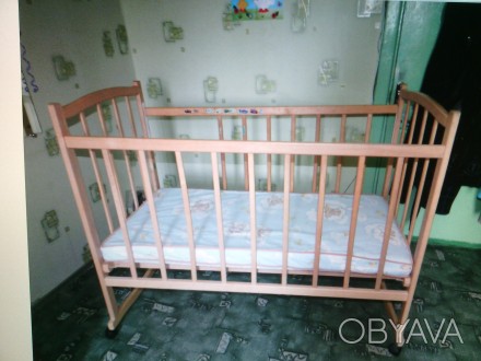 Кроватка деревянная, размер 120*65см.+ матрас ортопедический.+ защита(цвет голуб. . фото 1
