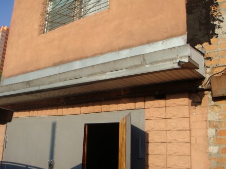 продам капитальный гараж в кооперативе  рядом  магазин Леруа Марлен,Оболонский р. . фото 2